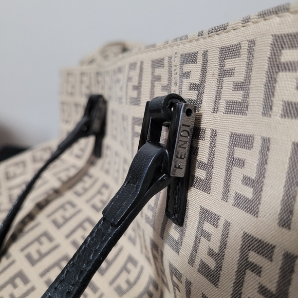 FENDI zucchino tote handbag - Picture 10 of 15